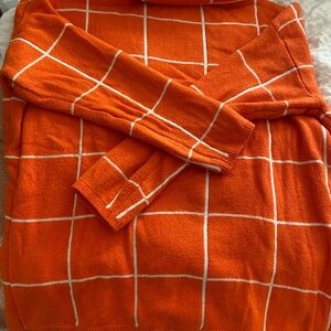 Orange Grid Pattern Sweater/ Green Grid Pattern Sweater